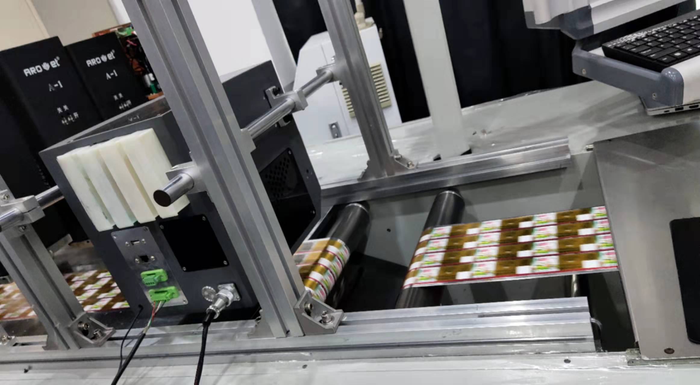 喷码知识：喷码机是干什么的？？？